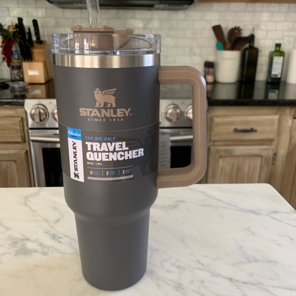 Stanley Adventure Quencher